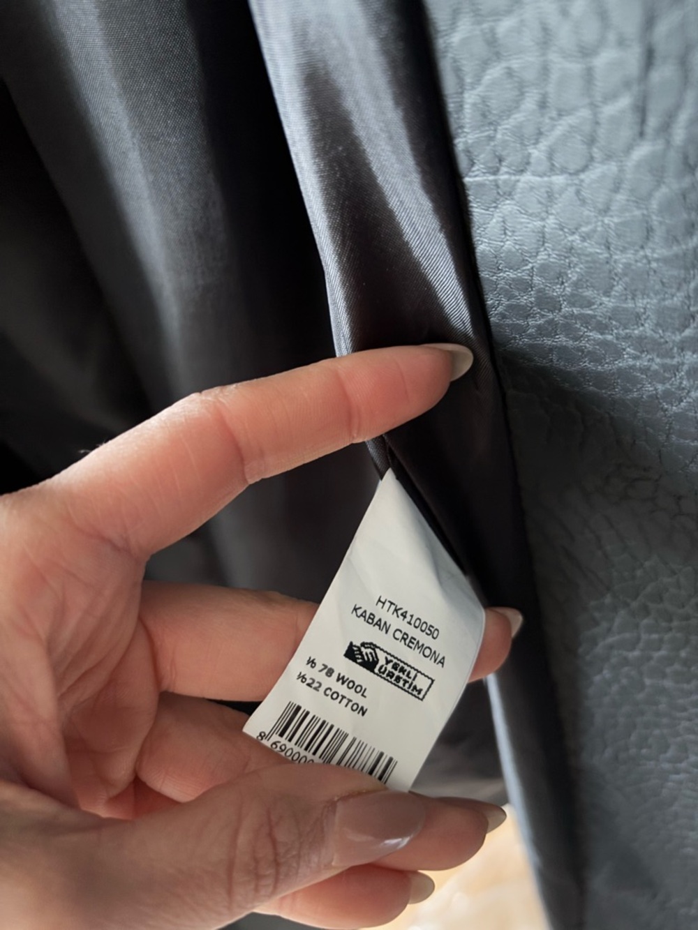 Black Trench Coat Faux Leather - Picture 10 of 12